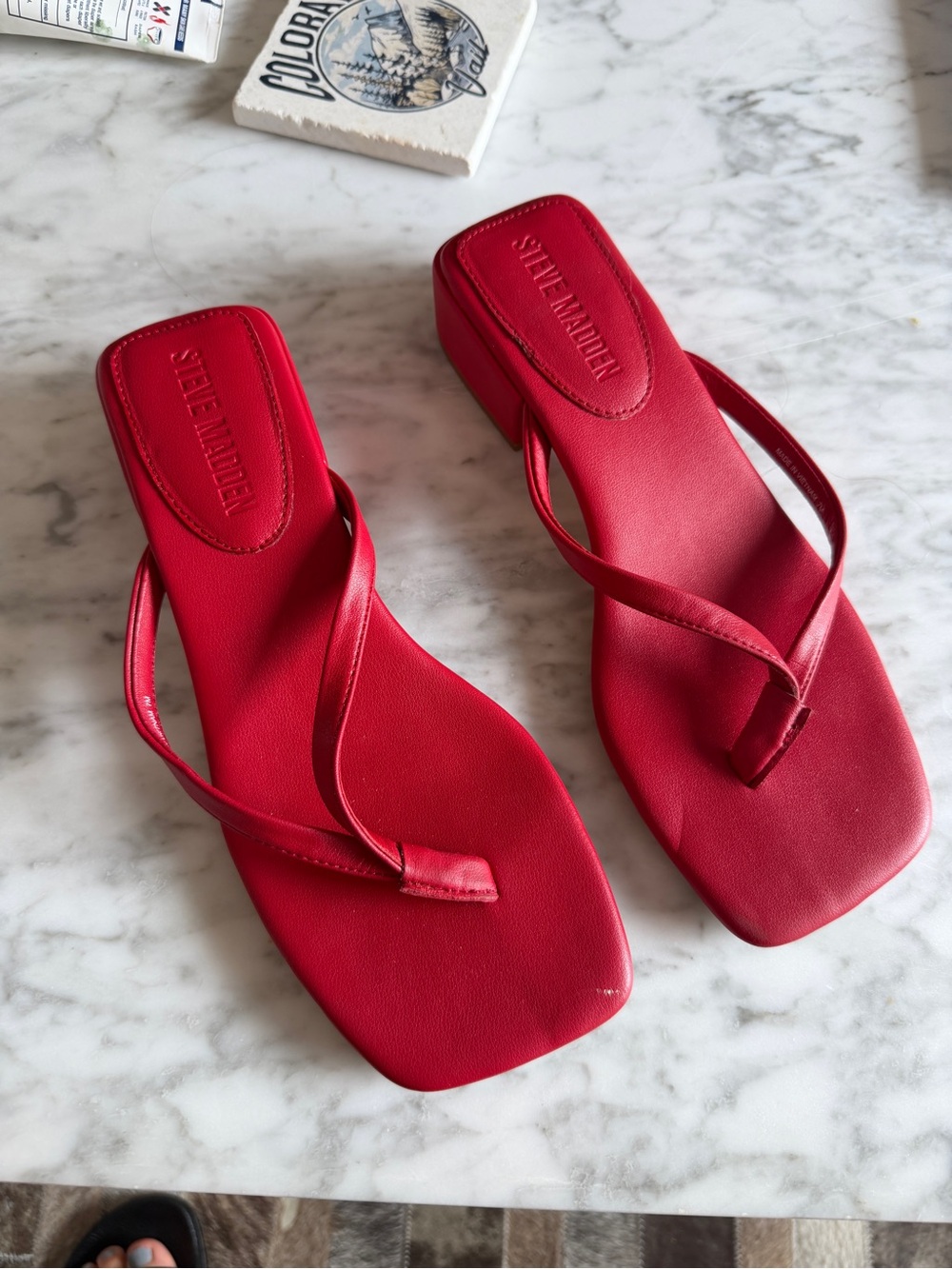 Steve Madden Red Minimalist Square-Toe Low Block Heel Sandals - Picture 2 of 3